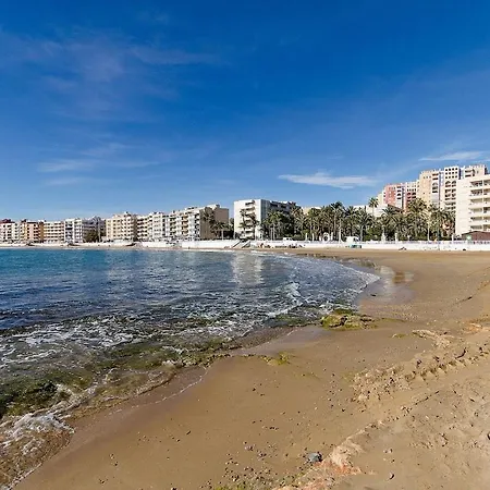A Bright For 2 With Private Parking On The Appartement *
